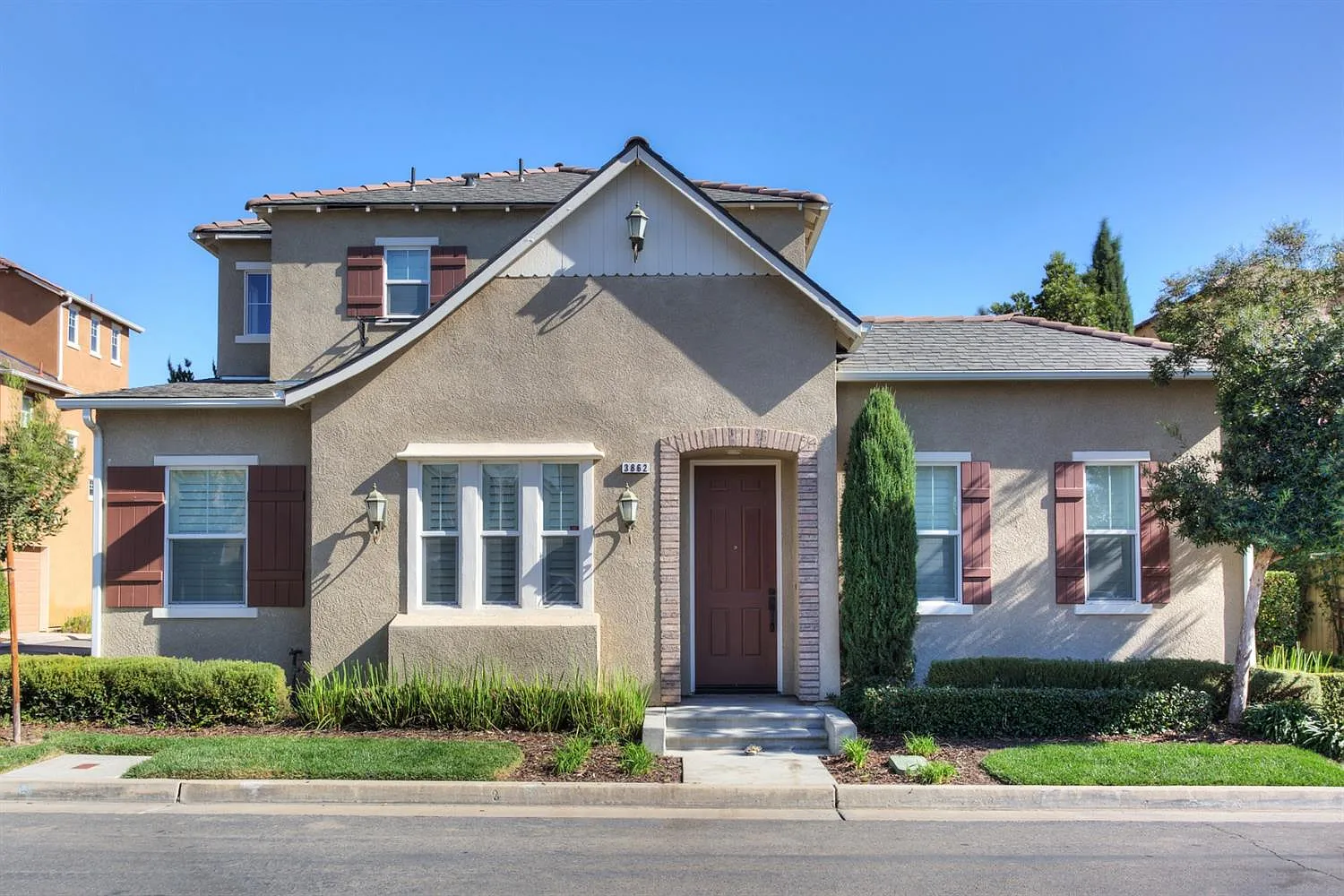 3862 Trenton Ln photo 1