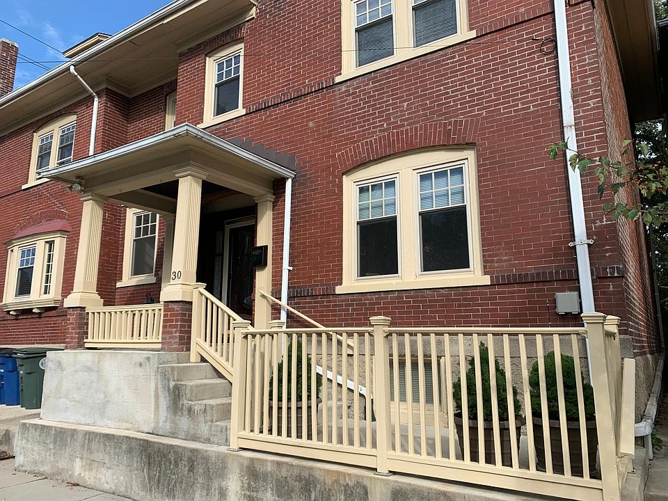 1st image of 30 Floral Ave