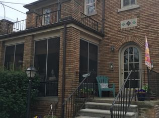 941-943 Nottingham Rd, Grosse Pointe Park, MI 48230