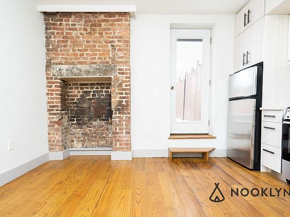 2nd image of 656 Hancock St APT 1A