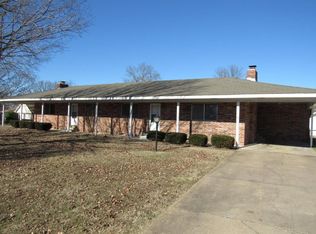 1813 Neihardt St, Branson, MO 65616