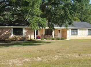 15555 Brady Rd N, Bay Minette, AL 36507