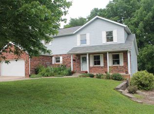 3831 S Lindas Way, Bloomington, IN