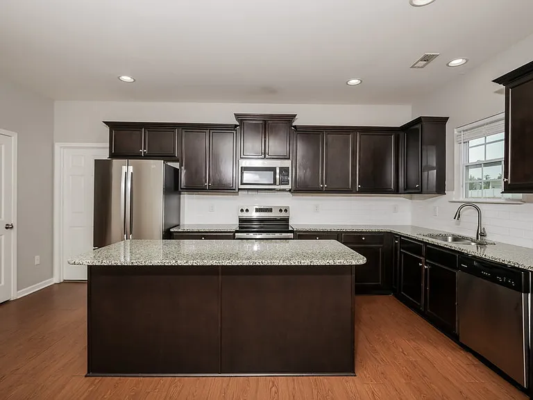 97 Gaillardia Way — Photo 7