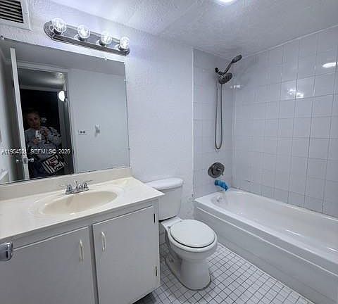 2nd image of 4550 NW 9th St APT 812E