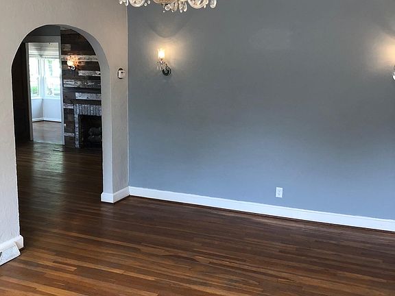 5th image of 401 E 70th St #1
