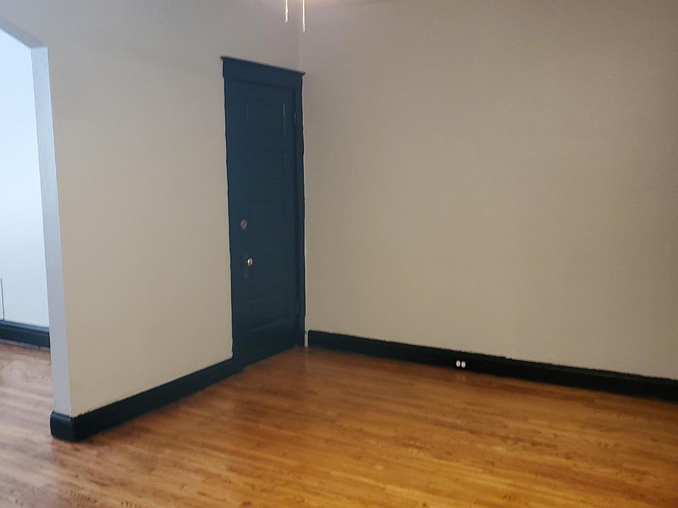 2nd image of 5431 Gertrude Ave Floor 1