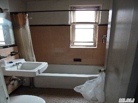 3rd image of 8801 35th Ave #6D