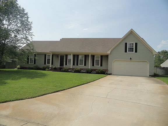 2nd image of 902 Whitehall Ct