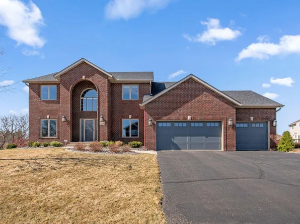 15042 Valley View Dr, Savage, MN 55378