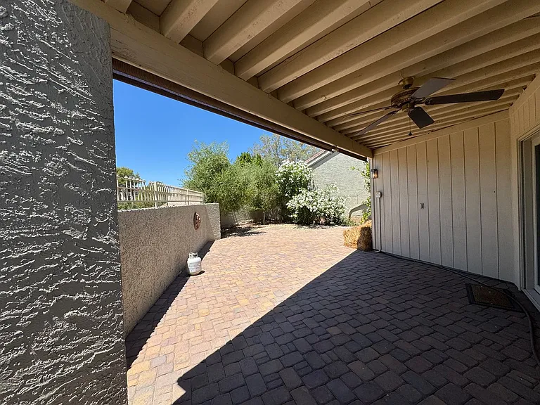 8100 E Camelback Rd #14 — Photo 34