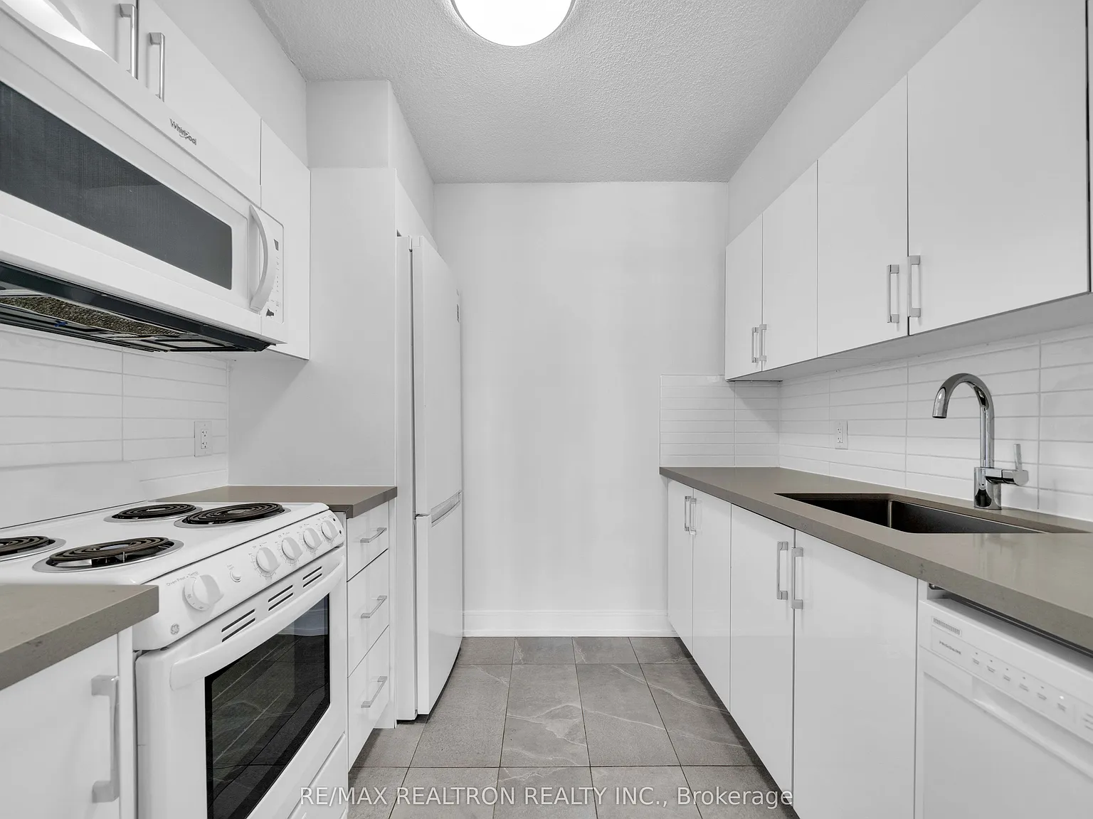 1 bed, $2,195 — Photo 4