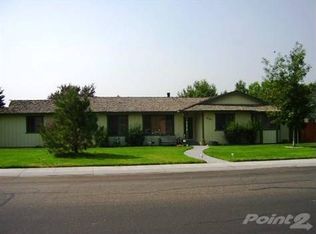 1681 Mackland Ave, Minden, NV