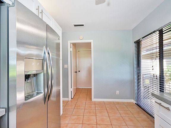 5th image of 661 Deer Creek Hollows Cir