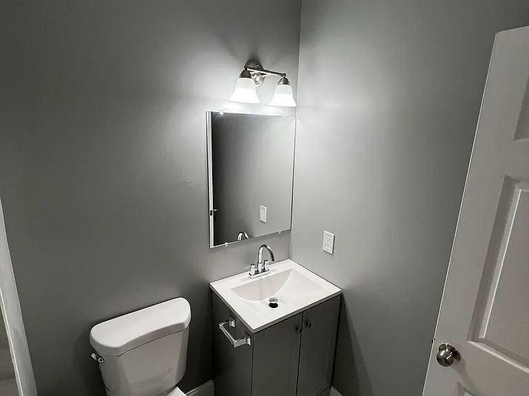 1808 Druid Hill Ave — Photo 11
