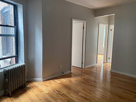 5th image of 570 W 159th St #18