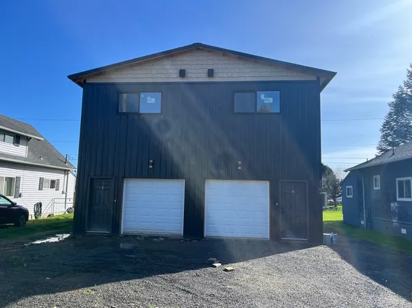 2704 Pacific Ave #A, Hoquiam, WA 98550