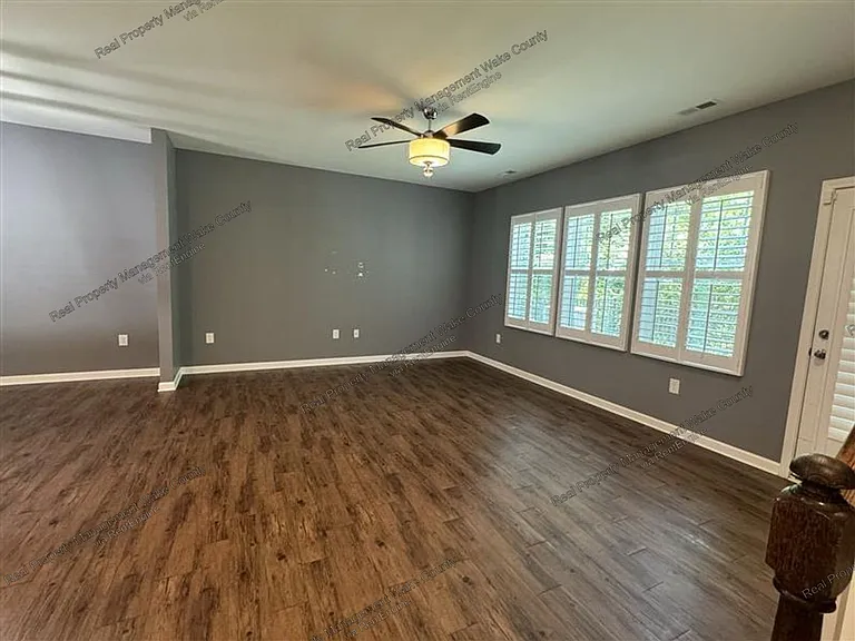 1161 Lookout Ridge Rd — Photo 4