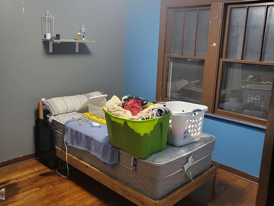 1st image of 8635 Carey Ave Floor 2
