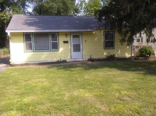 7 Mary Ann Ct, Florissant, MO 63031