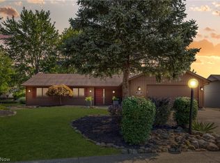 21369 Little Brook Way, Strongsville, OH