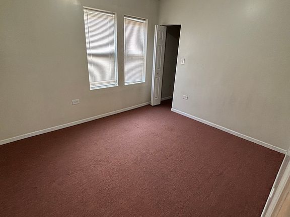 4th image of 9328 S Calumet Ave #2