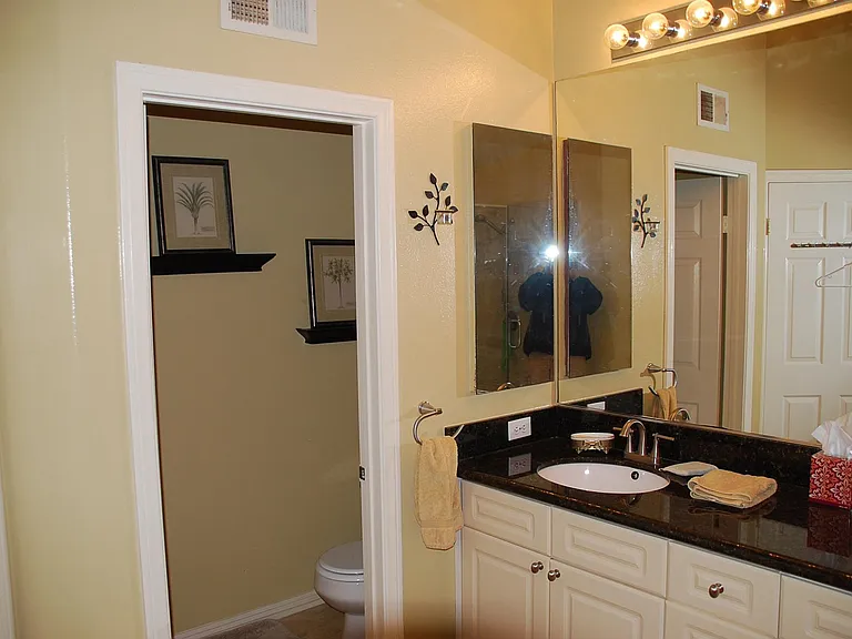 11853 Aspen View Dr — Photo 36