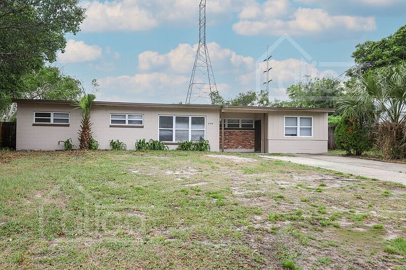 1st image of 2108 Emeralda Rd