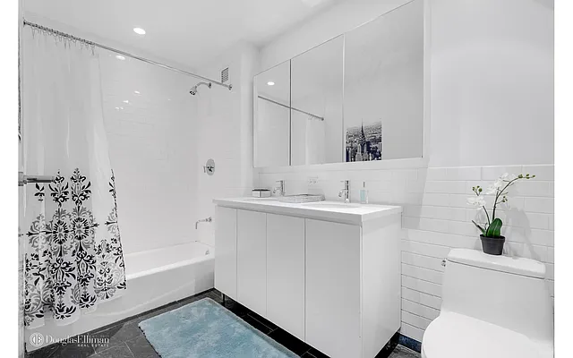 Sold by Douglas Elliman | media 6