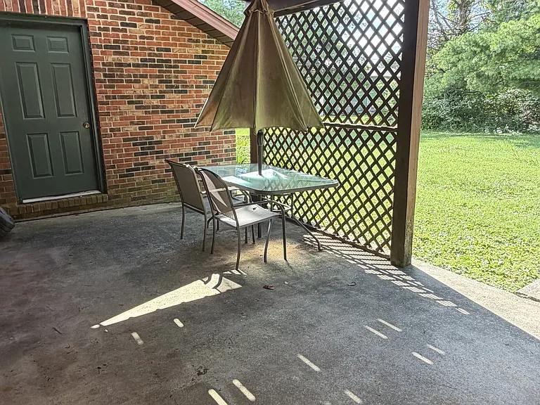 74 S Heather Ln #A — Photo 4