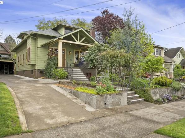 1212 SE 50th Ave, Portland, OR 97215