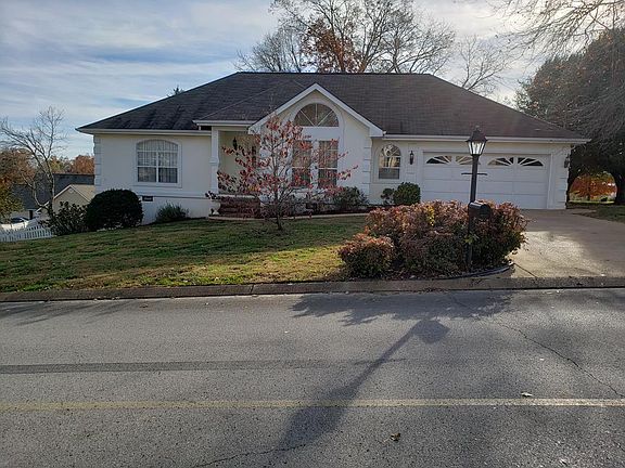 2nd image of 2224 Chimney Hills Dr