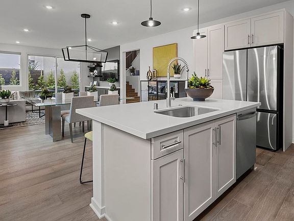 7th image of this home