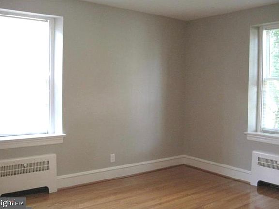 4th image of 709 N Broom St APT 8
