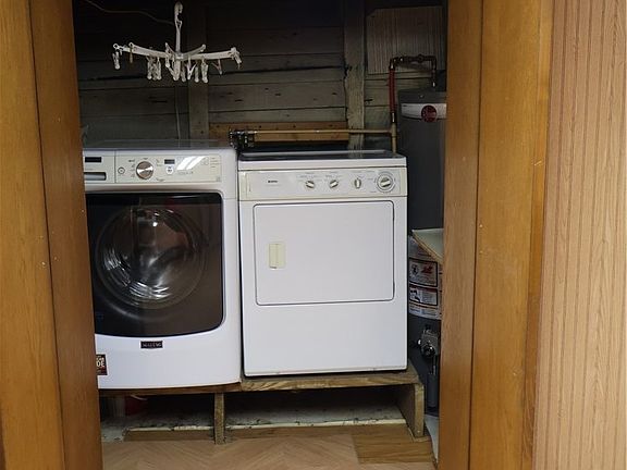 4th image of 4426 Alabama Ave NE