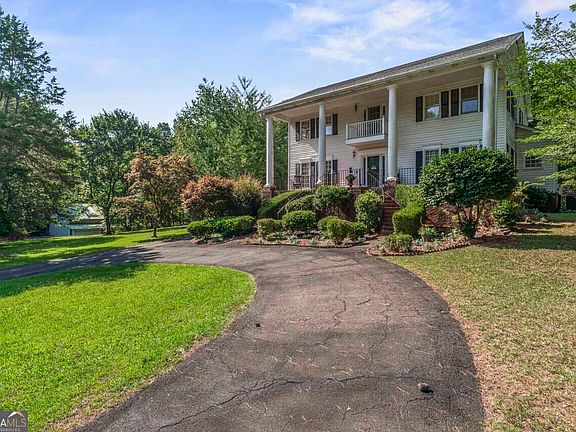 5th image of 448 Lufbery Cir
