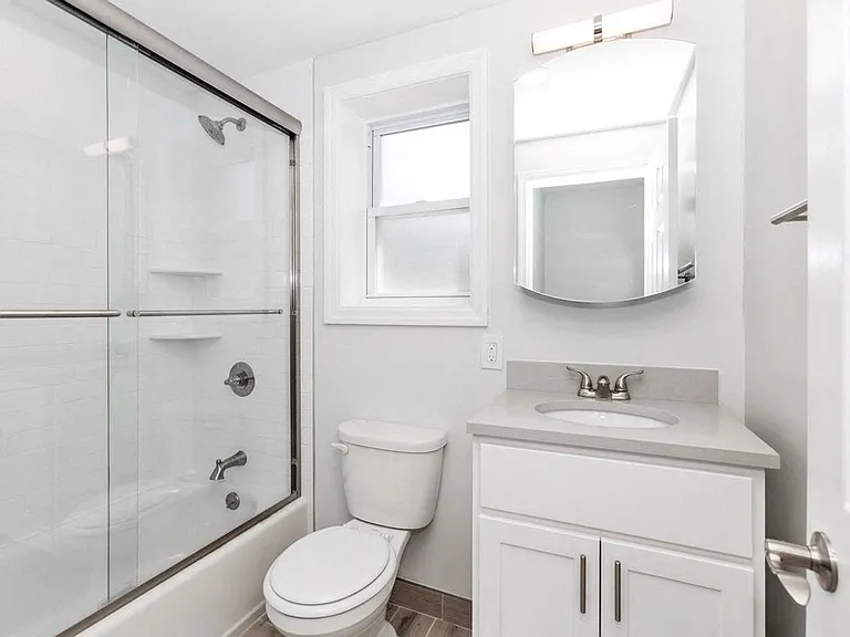 Bayberry Gardens Apartments — Photo 7
