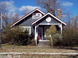 1309 Hamilton Ave, Mena, AR 71953
