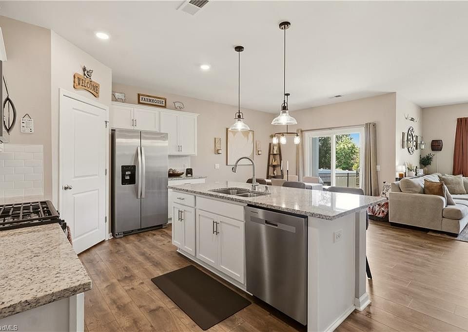 1st image of 4609 Reedy Creek Farm Cir