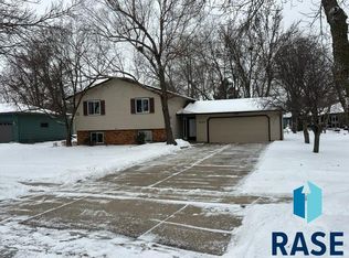 4205 S Southeastern Ave, Sioux Falls, SD 57103