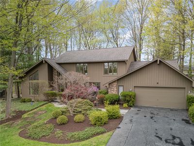 42 Split Rock Rd, Pittsford, NY, 14534