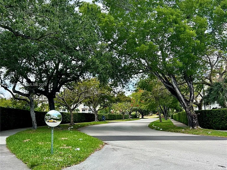 7740 Camino Real #G-404 — Photo 22