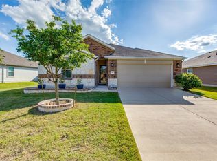 741 Carol Dr, Hutto, TX 78634