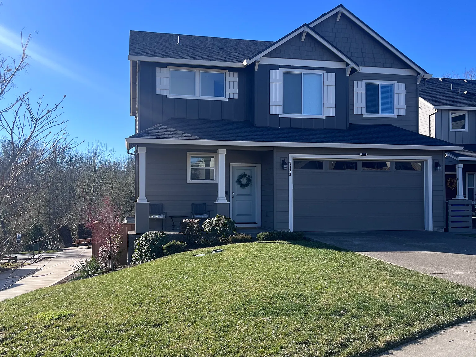 3 bed, 2.5 bath, 1833 sqft, $2,900 — Photo 2