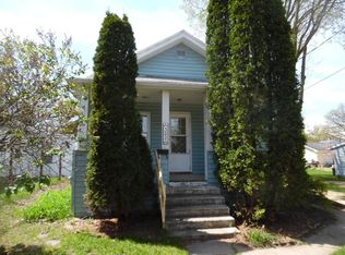 322 Oakland Ave, South Beloit, IL 61080