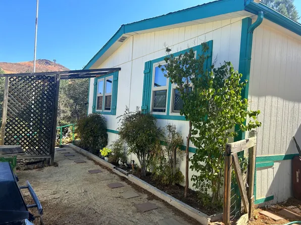 102 Mason Rd, Bodfish, CA 93205