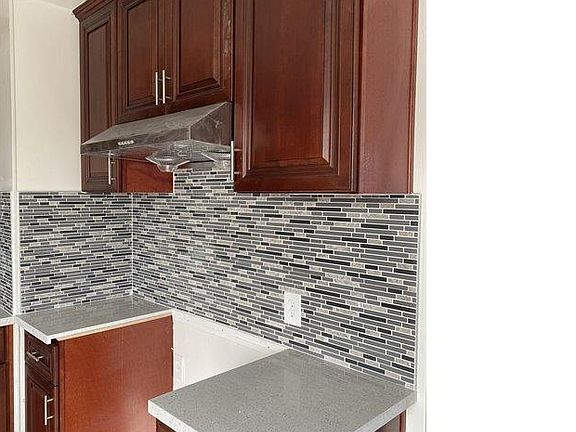 3rd image of 3212 Lanfranco St #3