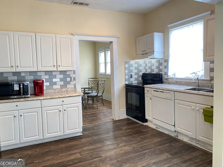 175 Park Dr NW — Photo 8