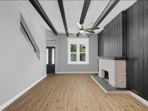 4th image of 3741 Iowa Ave