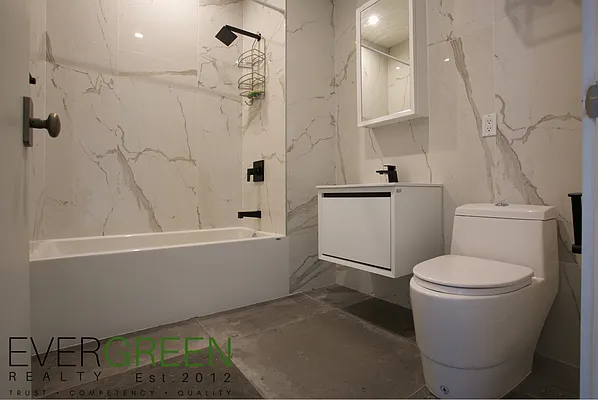 Rented by Evergreen Apartments BK | media 21